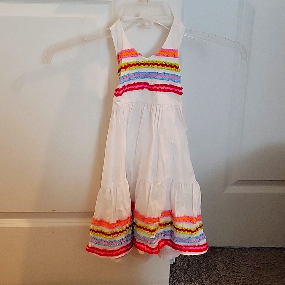 Girls adorable boutique size 5 halter style summer dress.